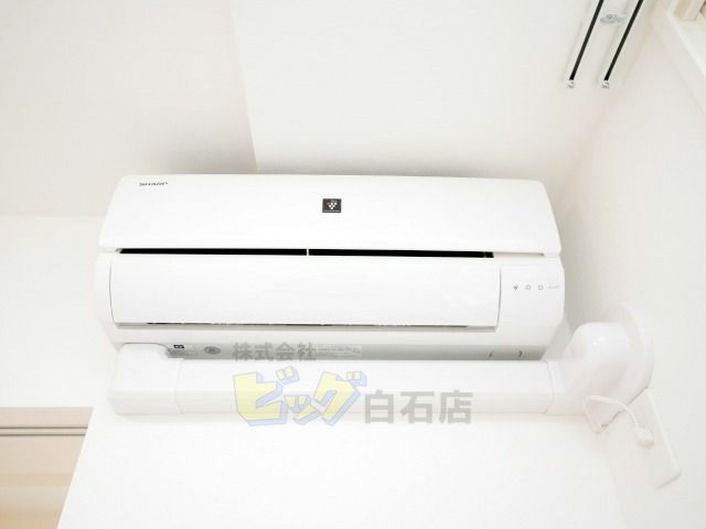 その他設備　夏も快適なエアコン付きです♪