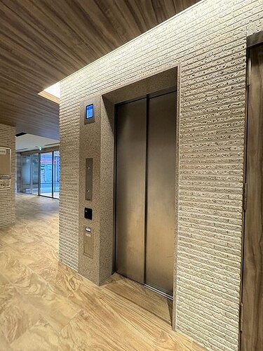 その他　エレベーター　※2024年7月撮影