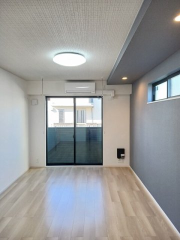 居室・リビング　おしゃれな居間です