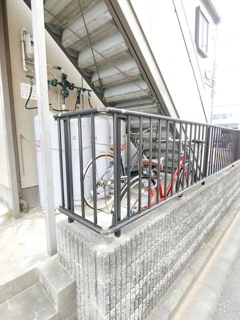 その他共有部分　自転車置き場