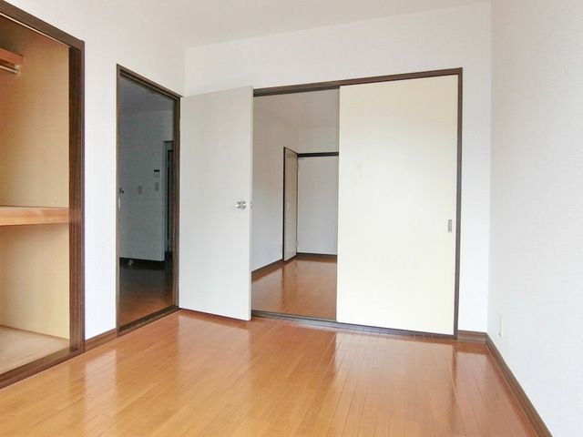 居室・リビング　洋室