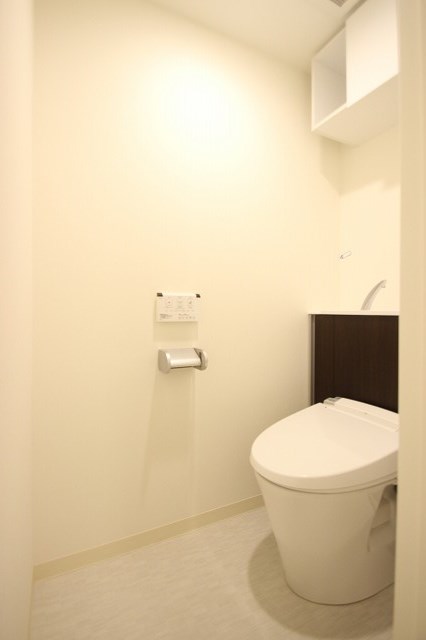 トイレ　同物件別号室