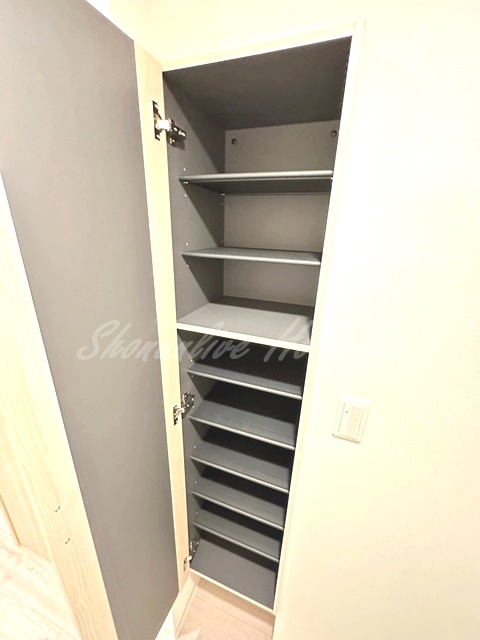 玄関　お履き物が多い方にもおすすめ♪