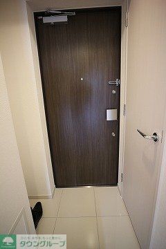 玄関　※別部屋参考写真※