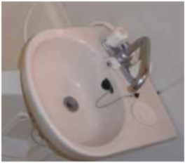 洗面設備　※別部屋の参考写真です。