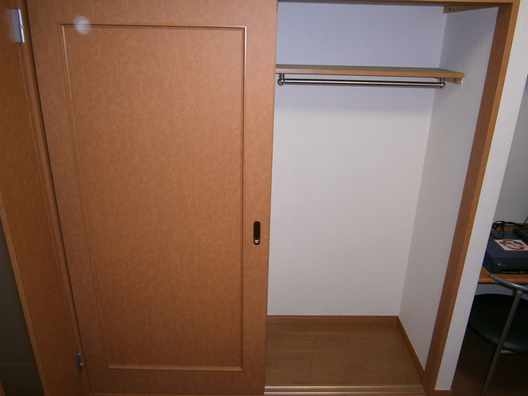 収納　※別部屋の参考写真です。