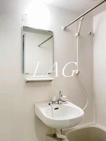 洗面設備　洗面台です。