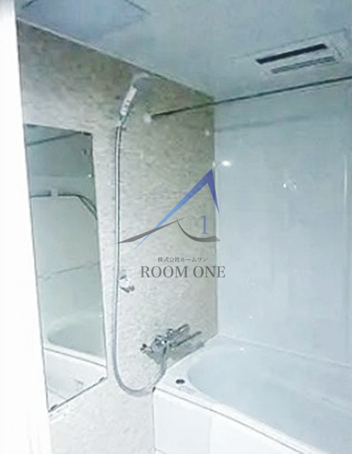 バス・シャワールーム　お風呂です。