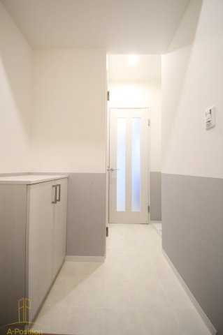 玄関　アネールエレ江戸堀