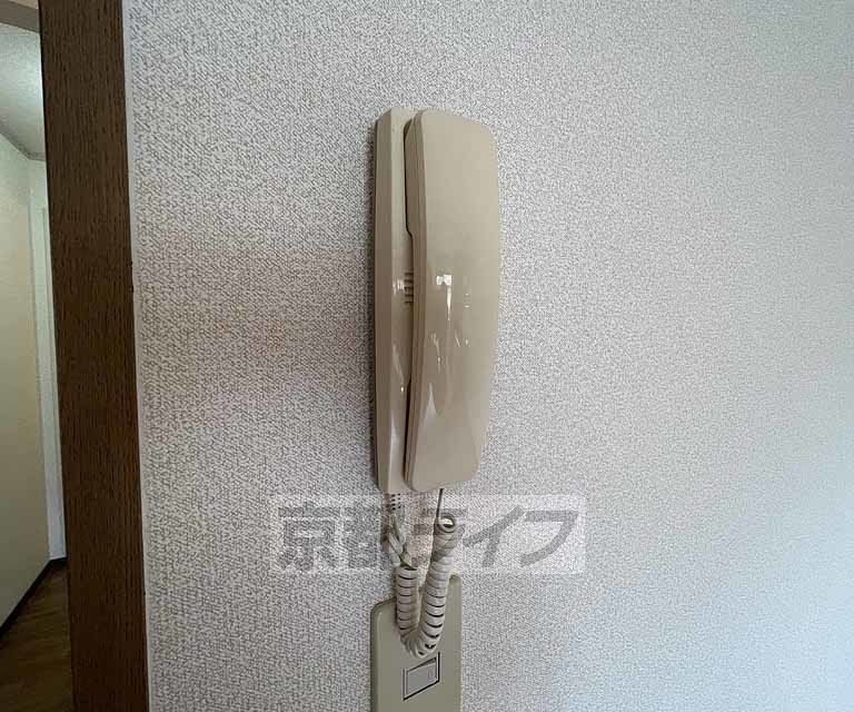 セキュリティ　インターホンつきで安心です。