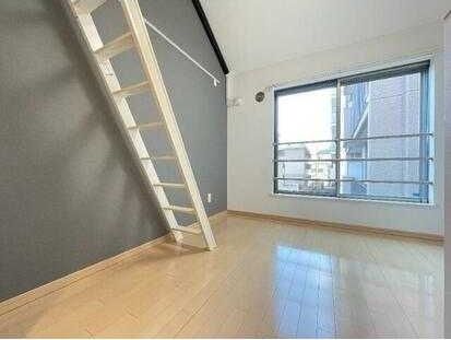 居室・リビング　※他号室参照写真※