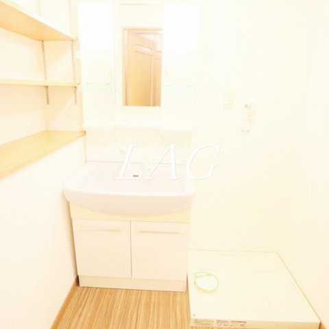 洗面設備　洗面台です。