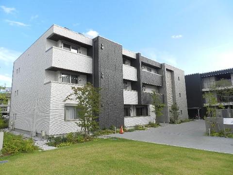 建物外観　外観写真（昼）