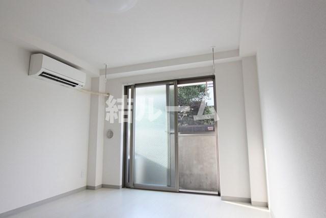 居室・リビング　別号室参考写真