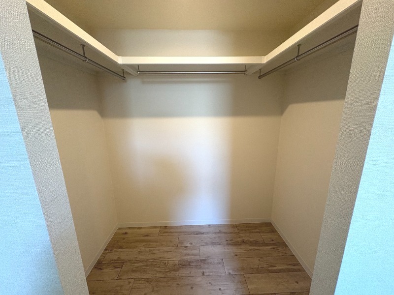 収納　ウォークインクローゼット