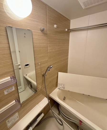 バス・シャワールーム　☆ゆったりくつろげるお風呂☆