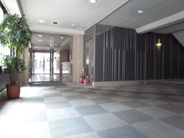その他　エントランス
