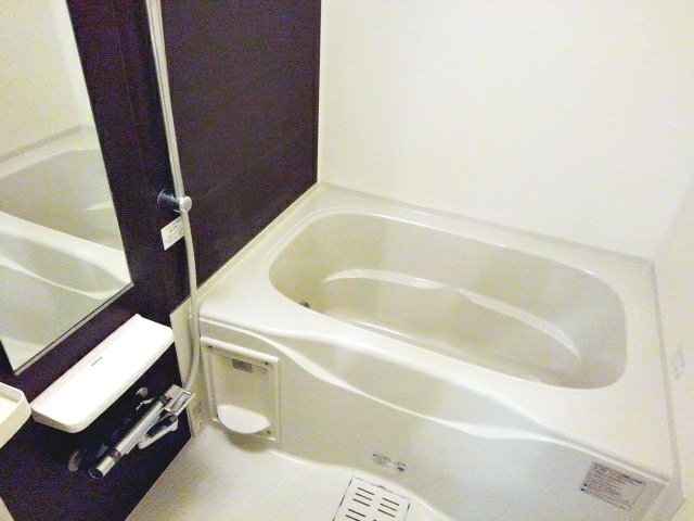 バス・シャワールーム　日々の疲れを癒すお風呂です♪