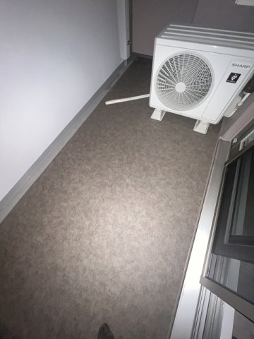 バルコニー　外からの目が気にならないバルコニーで洗濯物が干せます
