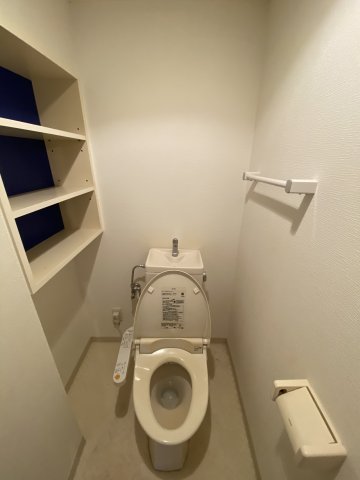 トイレ　シンプルで使いやすいトイレです