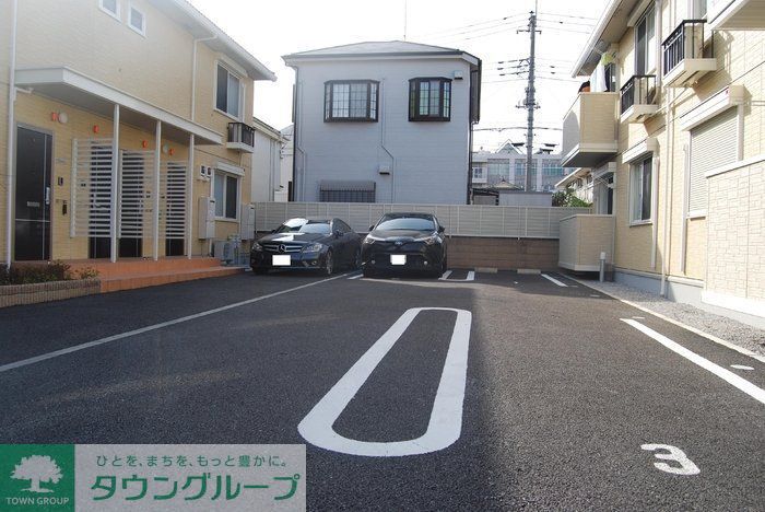 駐車場　駐車場