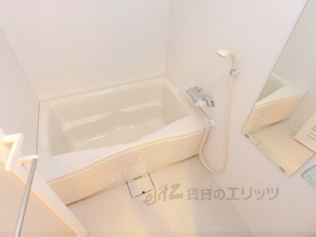 バス・シャワールーム　風呂