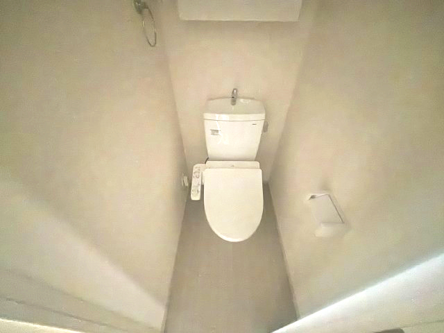 トイレ　コンパクトで使いやすいトイレです