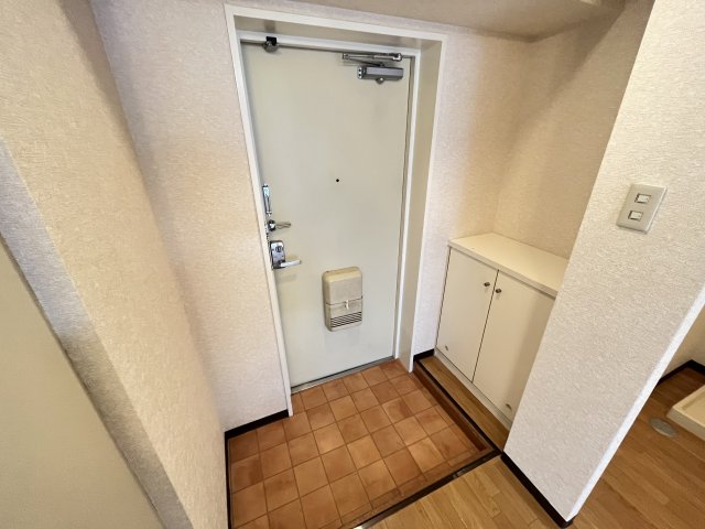 玄関　★シューズボックス付き玄関★