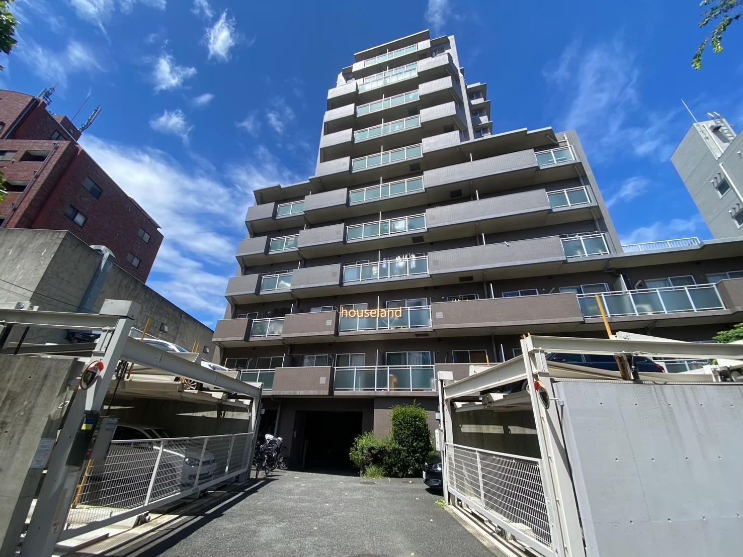 建物外観　記載の無料通話でリアルタイムな空室状況をお伝えいたします