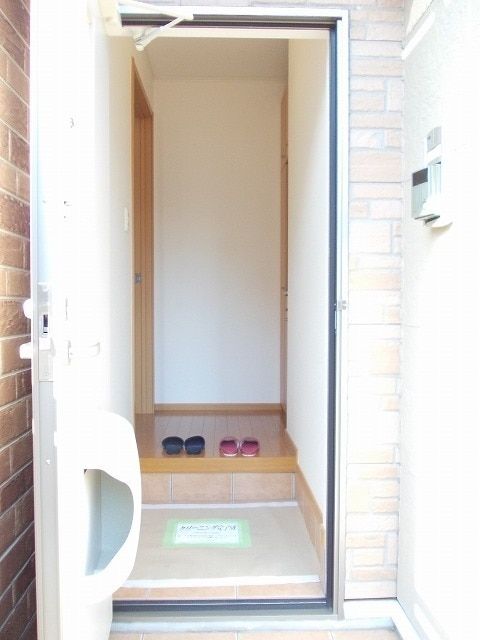 玄関　設備