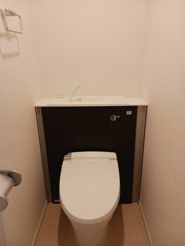 トイレ　トイレもきれいです
