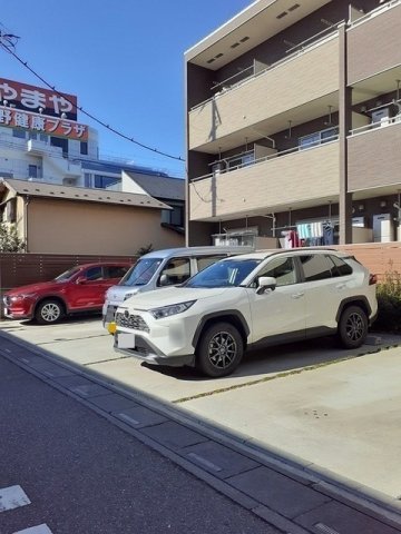 駐車場　駐車場があります