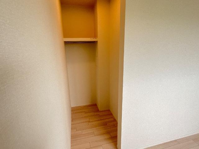 収納　ウォークインクローゼット