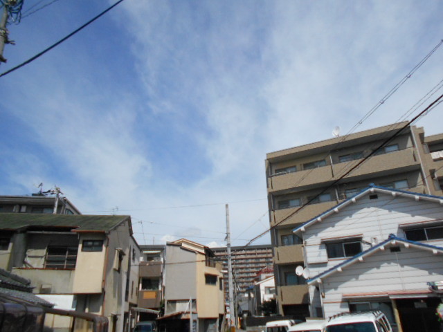 眺望　バルコニーからは青空が望めますよ