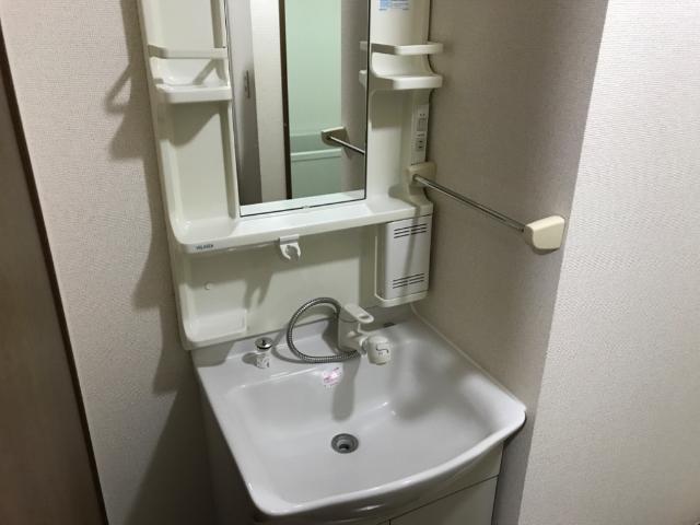洗面設備　洗髪洗面化粧台