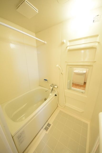 バス・シャワールーム　お部屋探しはタウンハウジング千葉店にお任せ下さい♪