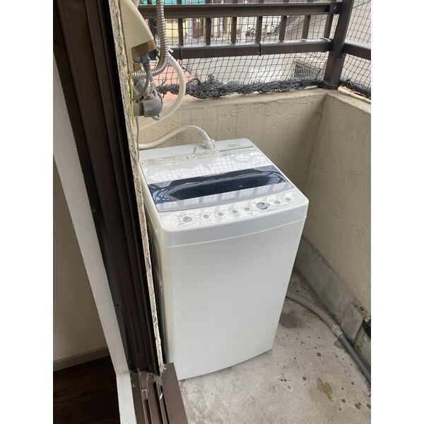 収納　イメージとして同建物他部屋を表示しています