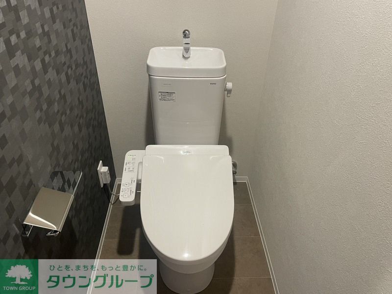 トイレ　別部屋のお写真です。