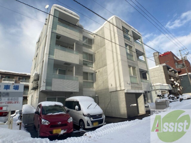 建物外観　札幌市北区北六条西「ファランドール札幌」