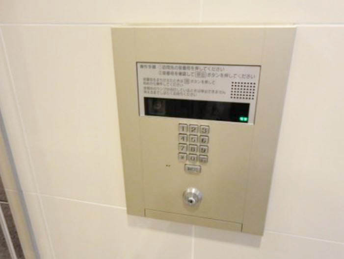 セキュリティ　★安心のオートロック完備★
