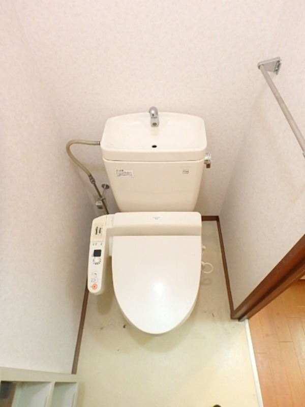 トイレ　図面と現状に相違がある場合には現状を優先