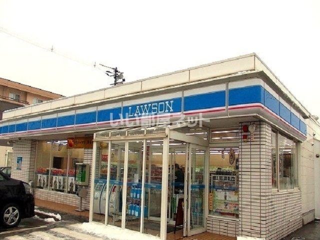 コンビニ　ローソン 青森虹ヶ丘店（コンビニ）まで87m