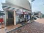 コンビニ　セブンイレブン自由ケ丘店（コンビニ）まで594m