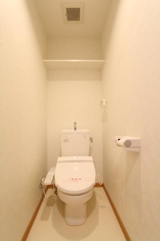 トイレ　同タイプ（参考写真）※現況優先