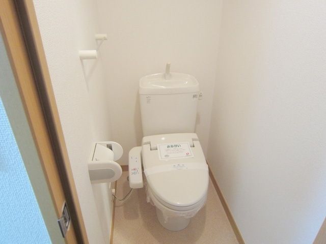 トイレ　別号室参考写真