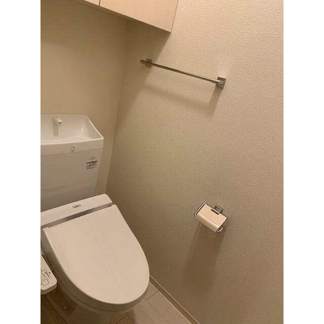 トイレ　※同仕様写真含む