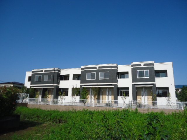 建物外観　外観写真（昼）