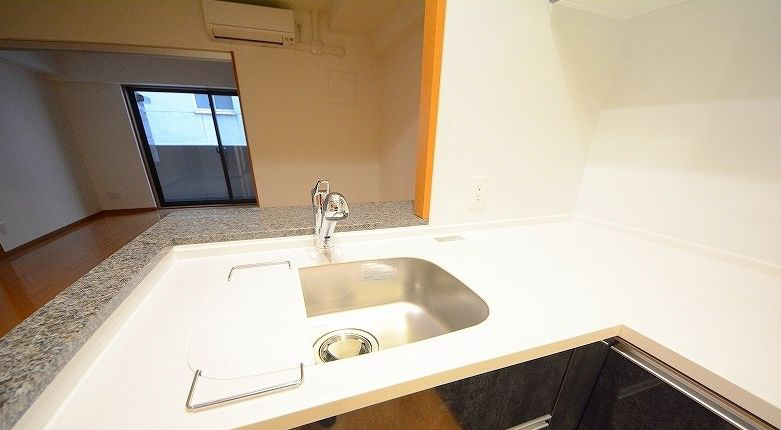 地下鉄烏丸線 四条駅 徒歩3分 5階建 築10年のその他写真
