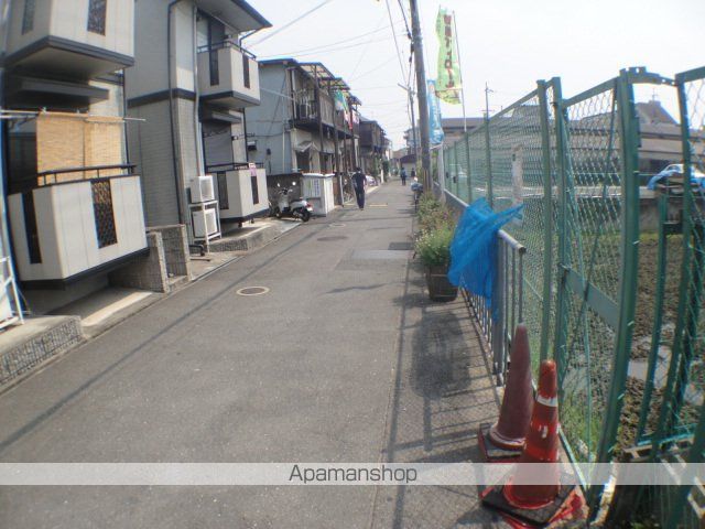 その他　周辺道路（その他）まで10m