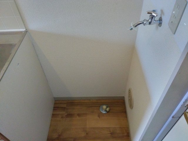 その他設備　洗濯機置き場